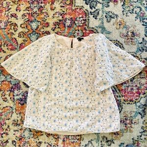 ANN TAYLOR Eyelet Cream and Light Blue Printed Top